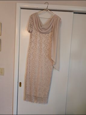 Elegant Beige Lace Evening Dress with Draped Scarf- Sz 12P